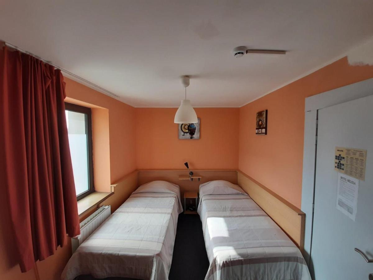 Hotel Melissa Péruwelz Εξωτερικό φωτογραφία