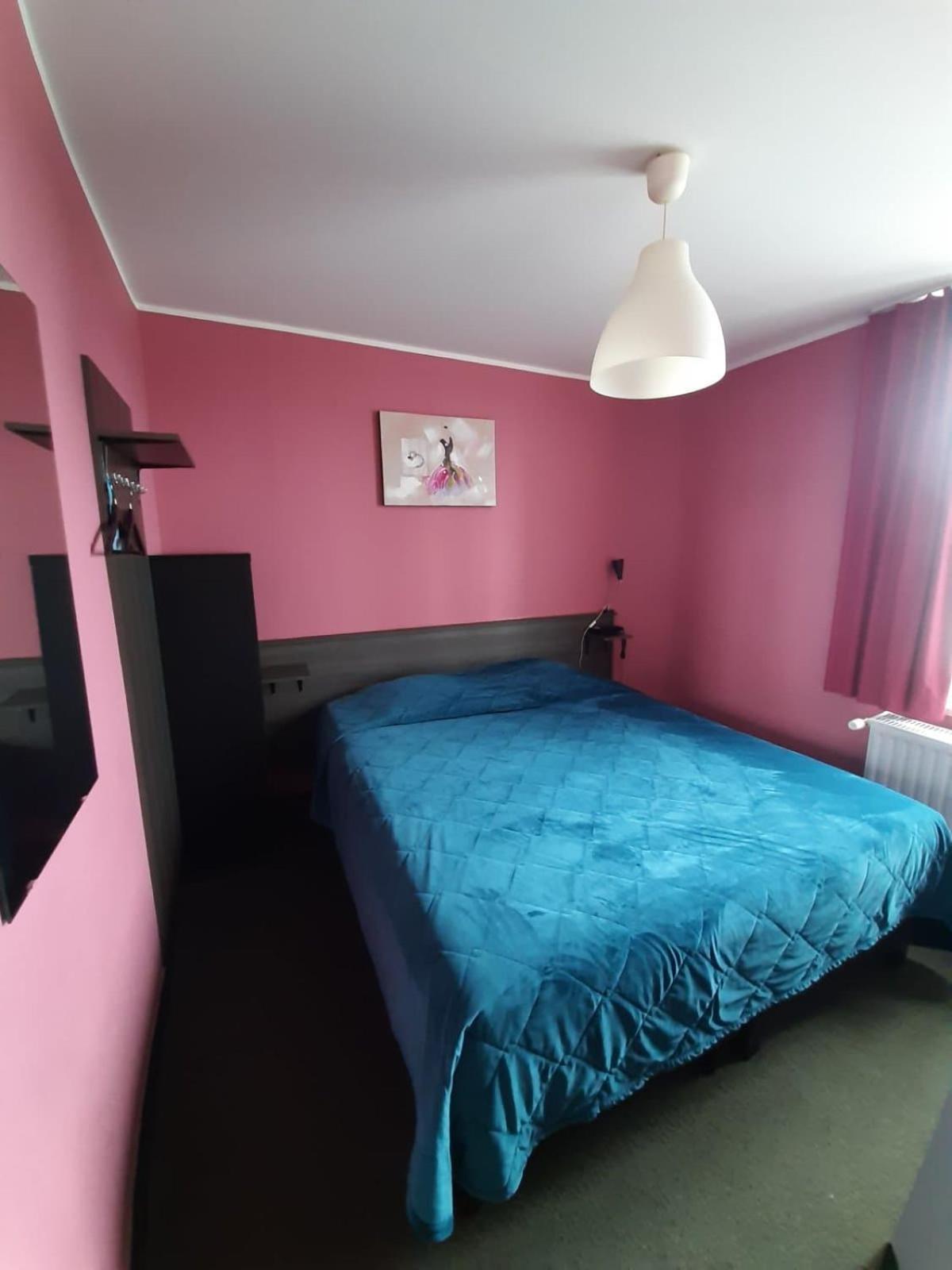 Hotel Melissa Péruwelz Δωμάτιο φωτογραφία
